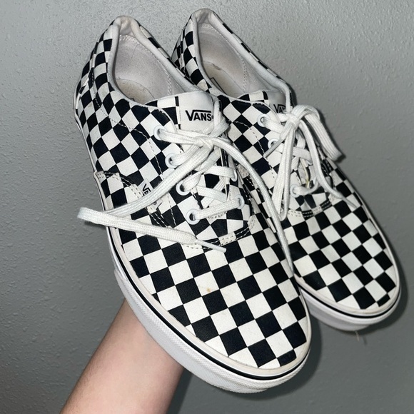 Vans Shoes - Checkered Vans W11